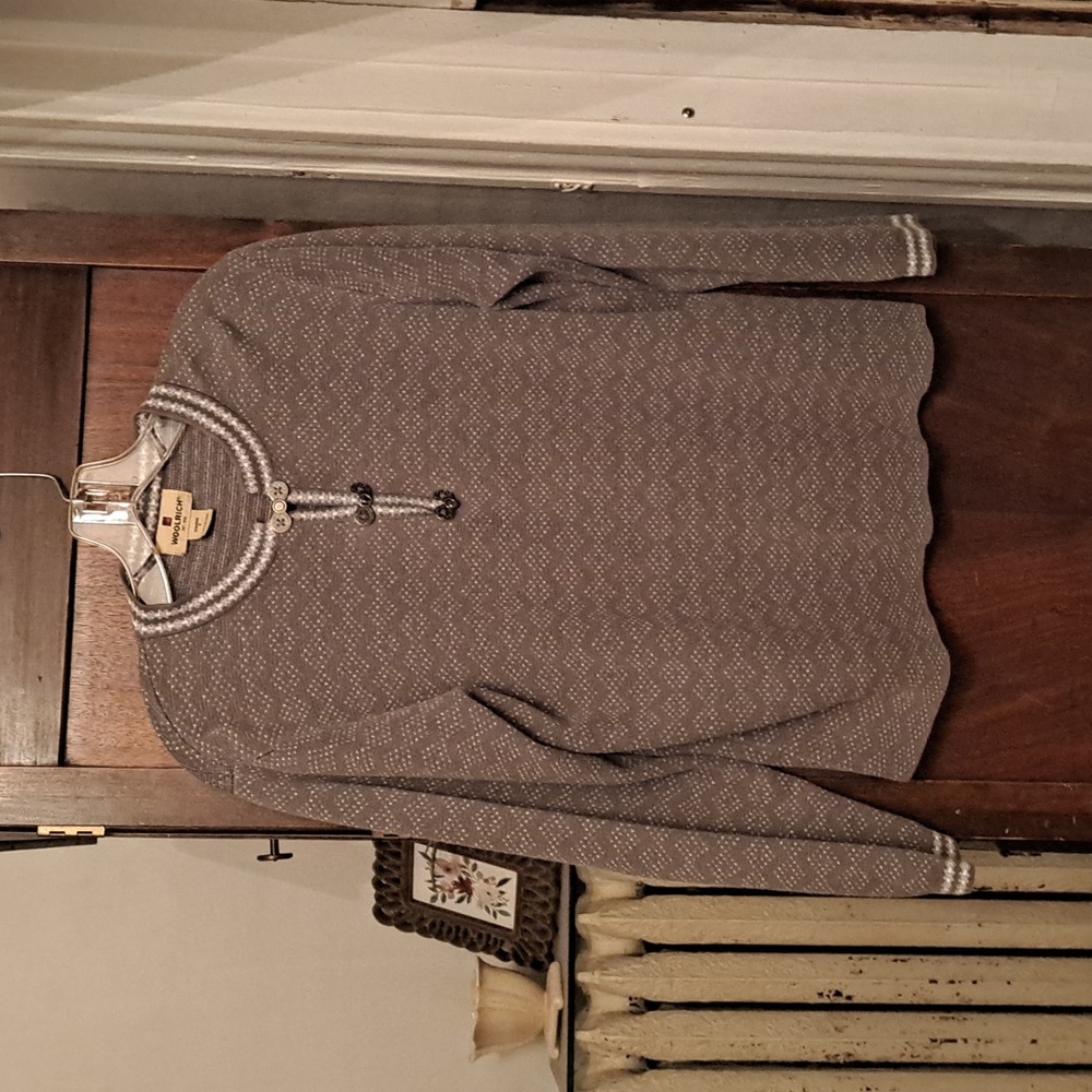 Woolrich woman's size S vintage charcoal Heather cotton/ramie blend sweater